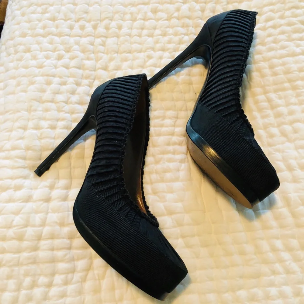 Tabitha Simmons Fabulous Platform Silk Pumps Stiletto Heels, sz 7.5/38